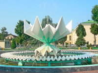фонтан-в-Бресте.jpg